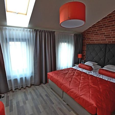 Hotel Browar Koscierzyna Ngoại thất bức ảnh