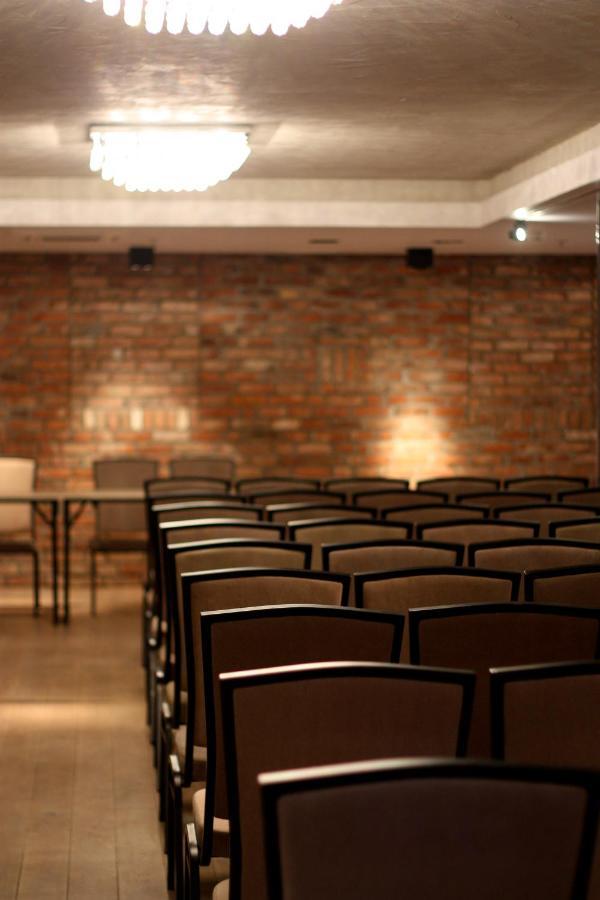 Hotel Browar Koscierzyna Ngoại thất bức ảnh