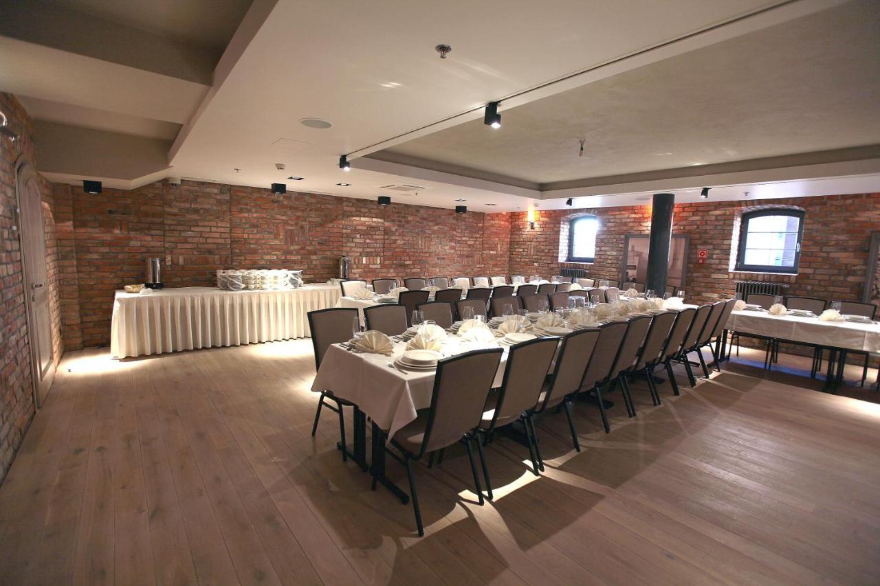 Hotel Browar Koscierzyna Ngoại thất bức ảnh