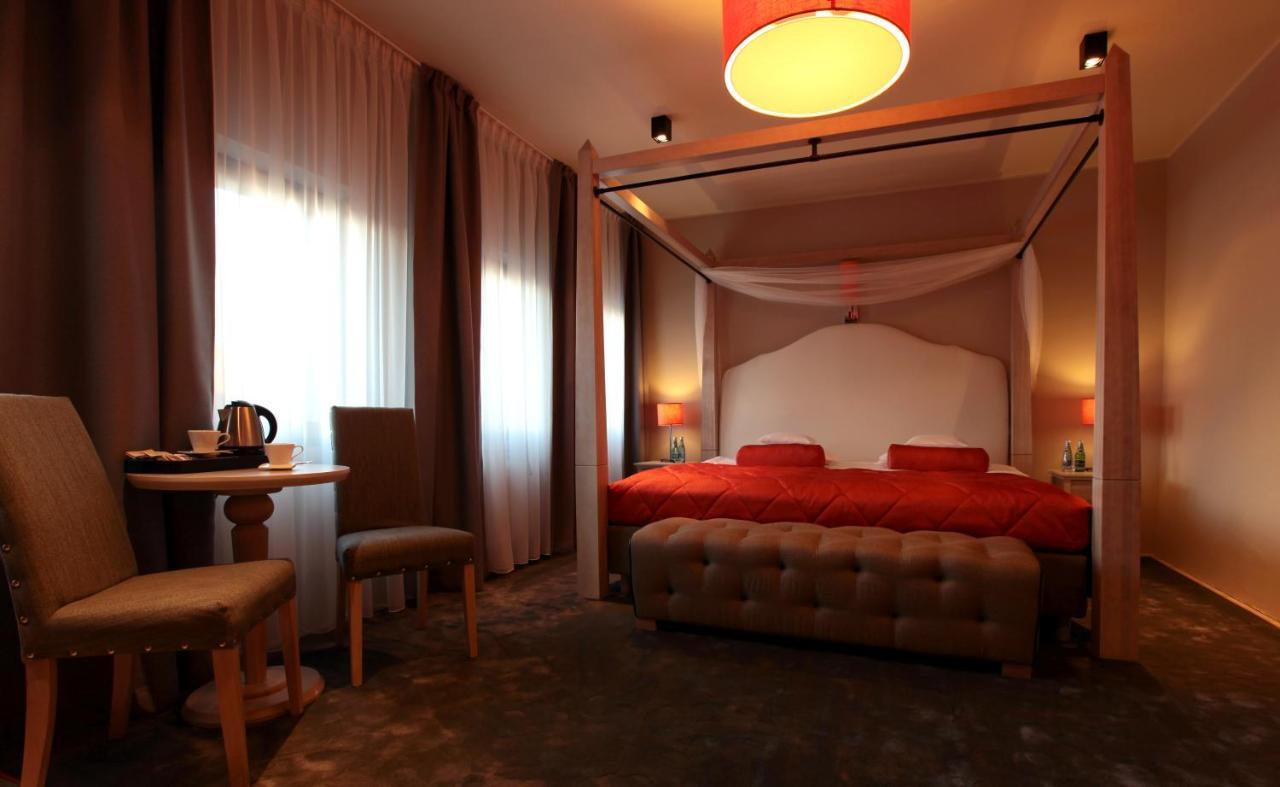 Hotel Browar Koscierzyna Ngoại thất bức ảnh
