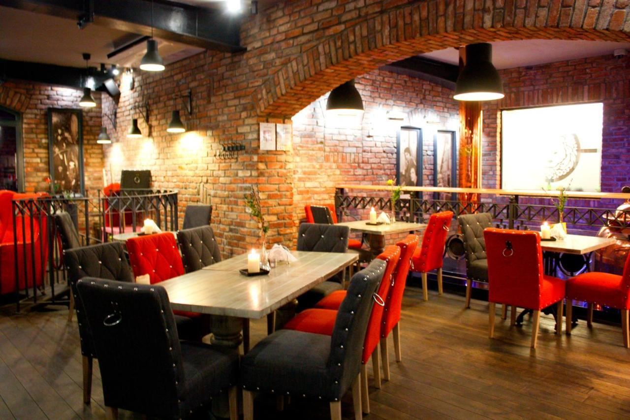 Hotel Browar Koscierzyna Ngoại thất bức ảnh